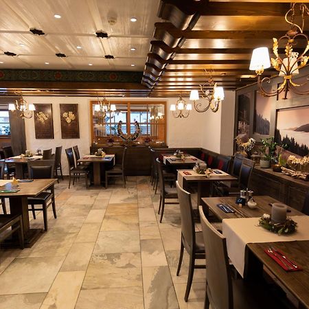 ריצלרן Haller'S Posthotel מראה חיצוני תמונה
